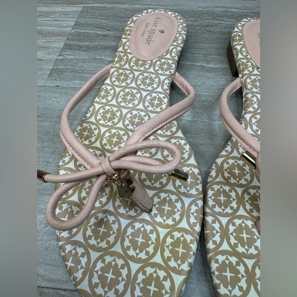 Kate Spade Mystic Bow Tie Spade Charm Sandals Womens 9.5 - Picture 3 of 8